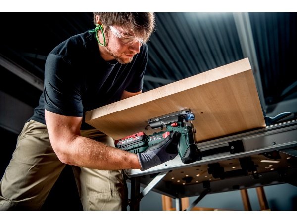 Den kraftfulde Metabo stiksav ST 18 LT 130 BL SOLO