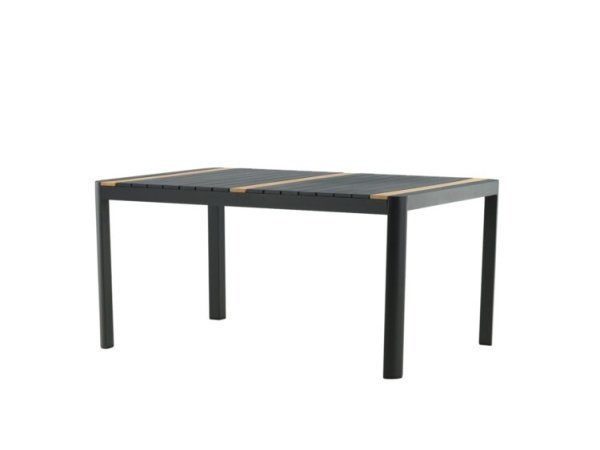 Venture D. bord Togo