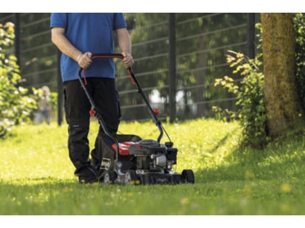 Scheppach plæneklipper Scheppach plæneklipper med opsamler