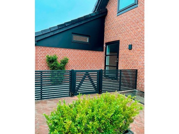 Plus Tokyo enkeltlåge