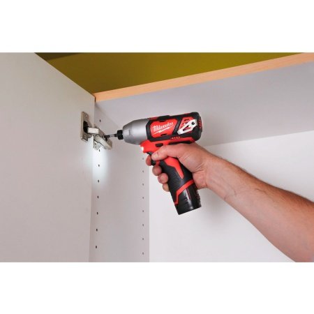 Milwaukee slagskruemaskine