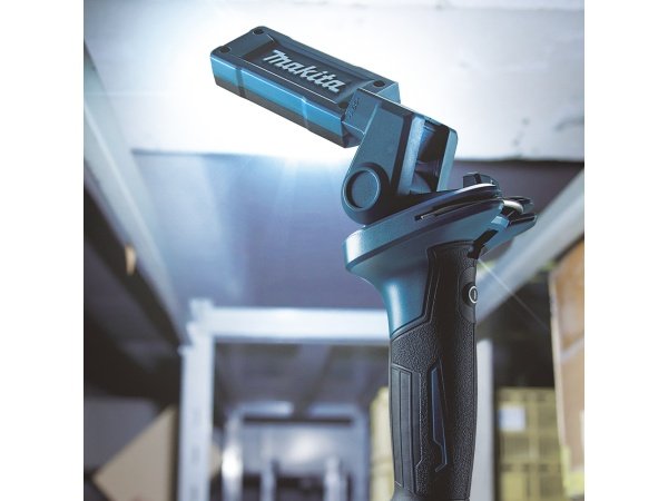 Makita LED-lampe LXT. Produktet ses forfra.