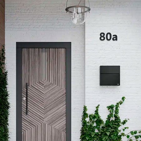 Renz Adelheid 610 postkasse