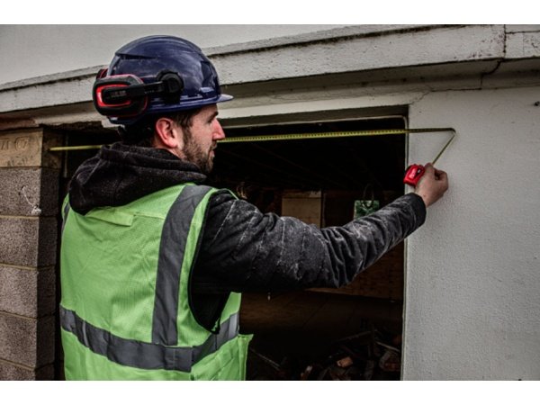 Milwaukee målebånd Slim (Gen 2) Milwaukee målebånd Slim (Gen 2) 5 meter. Billedet viser produktet med hvid baggrund.