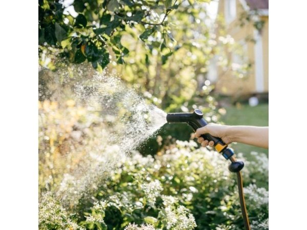 Fiskars sprøjtepistol