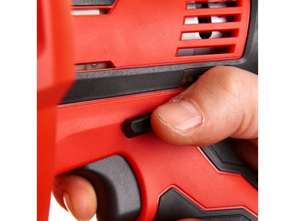 Milwaukee akku afløbsrenser M12 BDC6-0