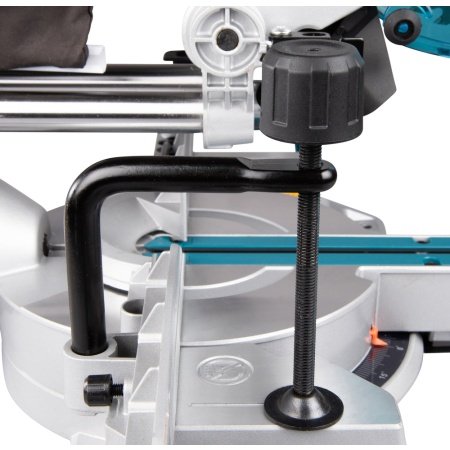 Makita kap/geringssav LS0816F. Billedet viser produktet forfra.