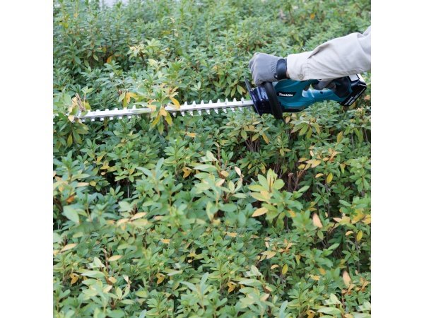 Makita hækkeklipper LXT, produkt set fra siden