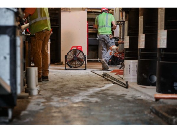 Milwaukee ventilator