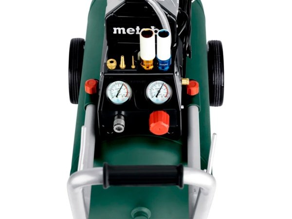 Metabo kompressor. Produkt vises