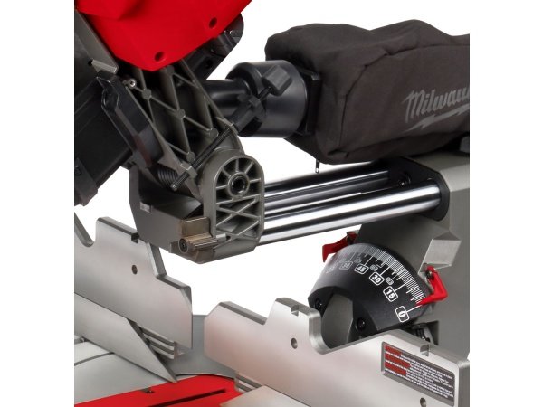 Milwaukee kap-/geringssav