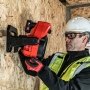 Milwaukee bordventilator M12 AF-0. Miljøbilledet viser produktet i brug.