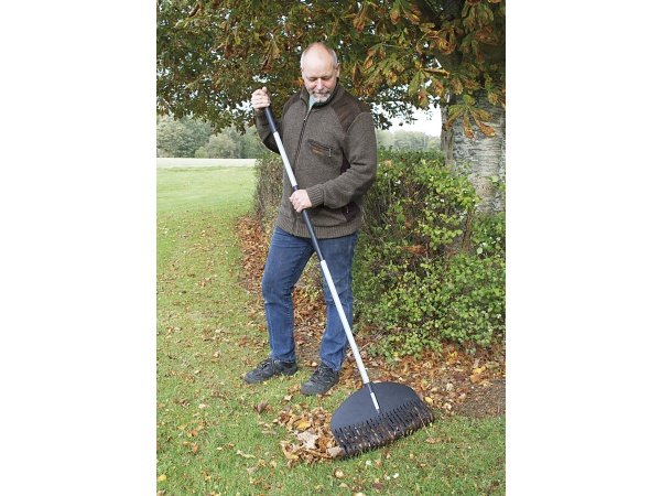 Ryom løvrive m/alu skaft Ryom løvrive m/alu skaft. Produkt vises