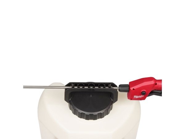Milwaukee M18™ SWITCH TANK™ 15 liter kemisk sprøjtebeholder. Billedet viser produktet med hvid baggrund.