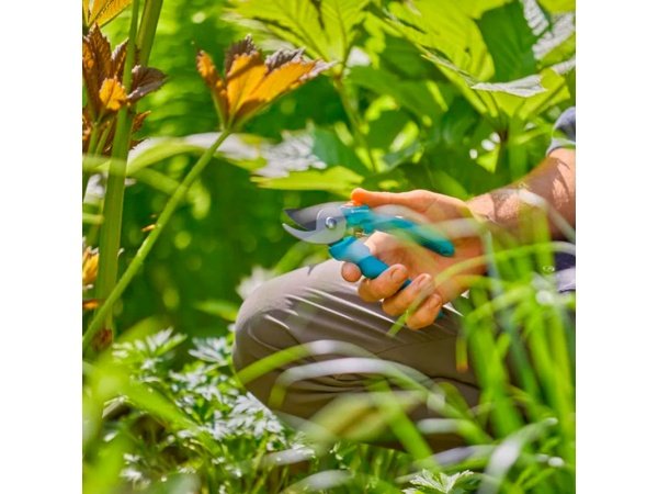 Gardena beskærersaks Easycut Gardena beskærersaks Easycut. Billedet viser produktet lukket.