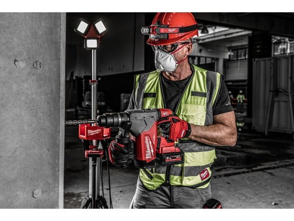 Milwaukee SDS-Plus borehammer