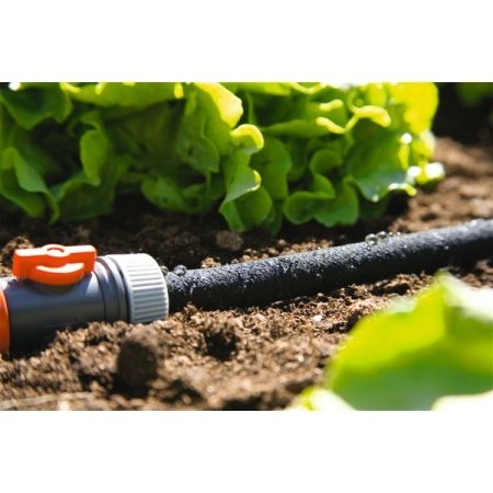 15 meter Gardena siveslange  15 meter Gardena siveslange med områdedækning: 15-15 m². Billedet viser produkt med hvid baggrund