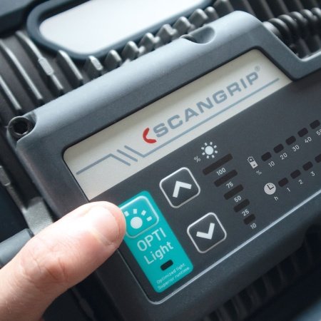 NOVA 4 C+R LED-projektør NOVA 4 C+R LED-projektør med eller uden ledning