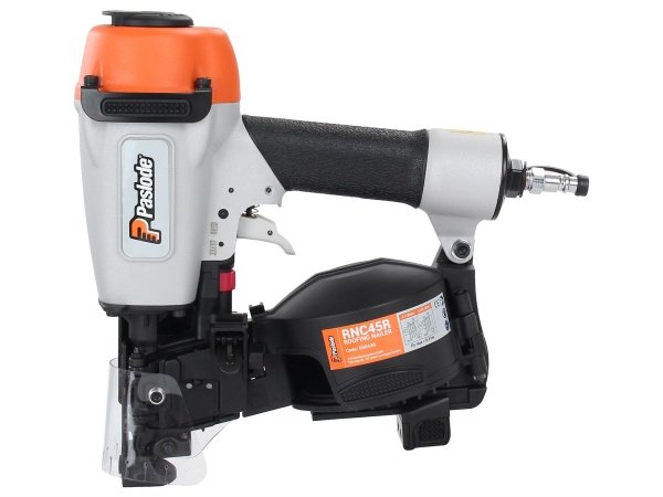 Paslode RNC45R tromlesømpistol til tagpap med asfaltsøm 16–45 mm. Billedet viser produktet med hvid baggrund.