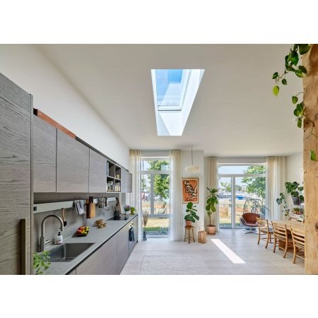 Velux oplukkelig karm solcelle