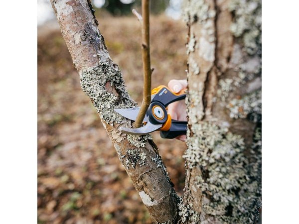 Fiskars PowerGear beskærersaks