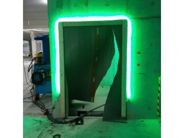 BLUE ELECTRICLEC strip