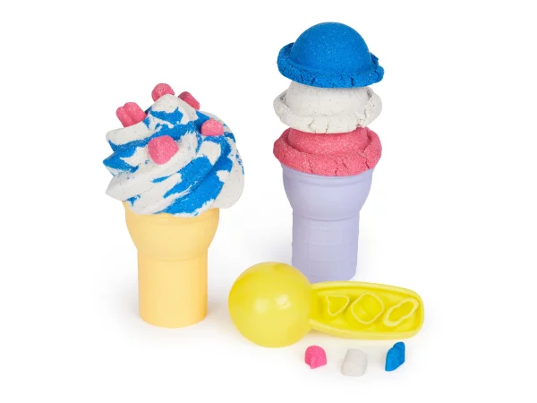 Kinetic Sand isvaffelsæt. Produkt vises i indpakning