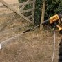 Dewalt højtrykrenser. Nærbillede af produkt i miljø