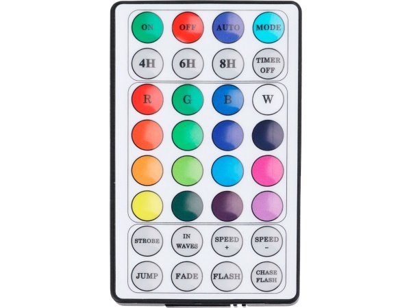 Haarhr & Co LED juletræ 85 farvede LED-lys. Billedet er et miljøbillede af produktet.