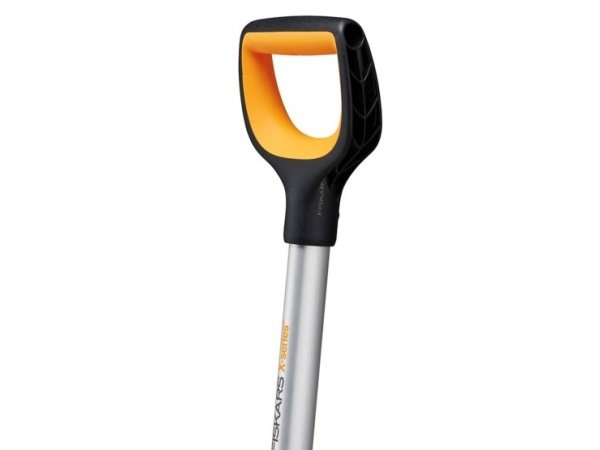 Fiskars sneskovl X-series