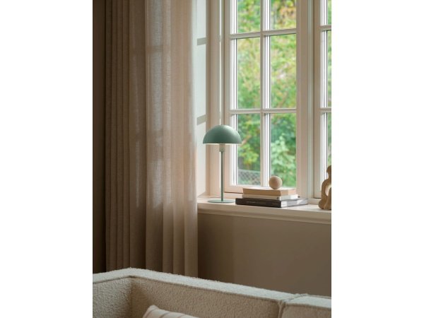 Ellen bordlampe støvet grøn Nordlux Ellen bordlampe Støvet grøn, E14. Billedet viser produktet med hvid baggrund.