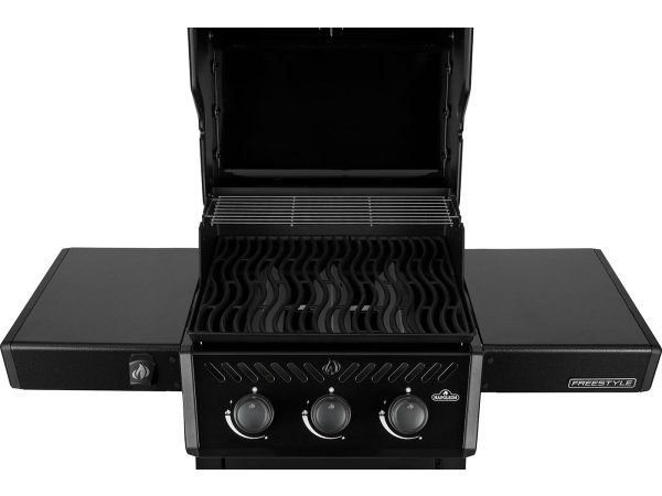 Napoleon Freestyle 365 Napoleon Freestyle 365, produkt set forfra 1