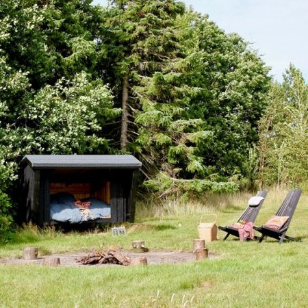 Plus shelter