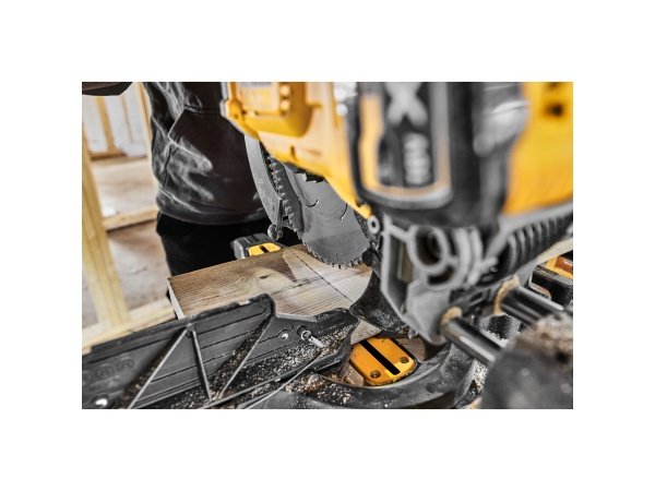 Dewalt XR WTC kap-/geringssav