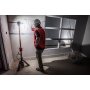 Milwaukee arbejdslampe m/stativ M12 SAL-0. Miljøbilledet viser produktets effektivitet.