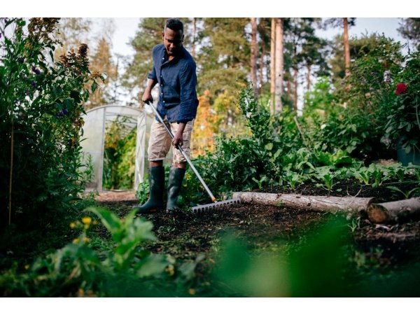 Fiskars Ergonomic haverive Fiskars Ergonomic haverive med lige skaft. Billedet viser produktets fulde størrelse.