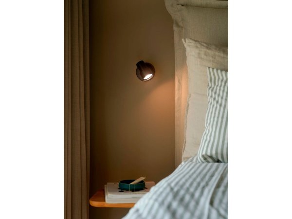 Nordlux Boston spot væglampe Nordlux Boston spot væglampe sort. Billedet viser produktet med hvid baggrund.