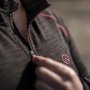 HappyHot varmeundertøj. Nærbillede af produkt på model i miljø