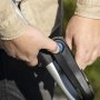 Scheppach græstrimmer C-LT300-X - SET S, 20V. Miljøbilledet viser produktets brugervenlighed