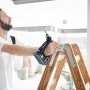 Festool Akku Boremaskine CXS 18-Basic-3,0. Miljøbilledet viser produktet i brug. 