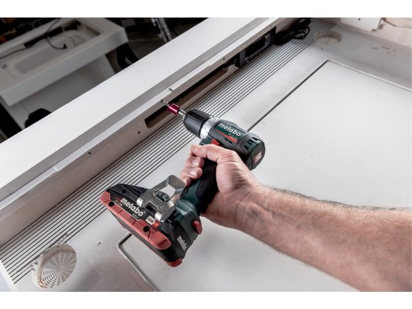 Metabo akku boremaskine