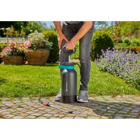 GARDENA Comfort tryksprøjte 5L GARDENA Comfort tryksprøjte 5 liter. Billedet viser produktet forfra.