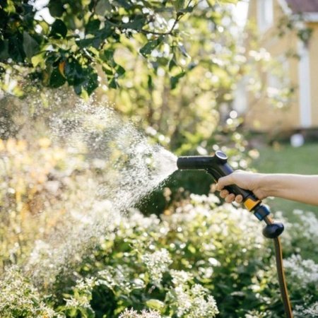 Fiskars sprøjtepistol