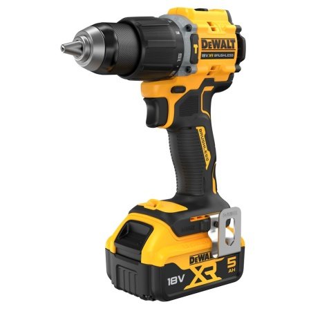 Dewalt 18V XR slagboremaskine inkl. 2 x 5Ah Dewalt 18V XR kulløs kompakt slagboremaskine, 2 x 5Ah. Billedet viser produkt og tilbehør.