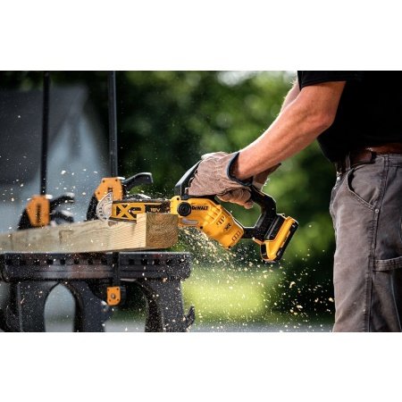Dewalt grensav