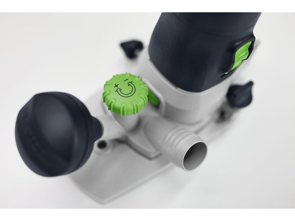 Festool akku høvl Festool akku høvl HLC 82 EB-Basic. Billedet viser produktet med hvid baggrund.