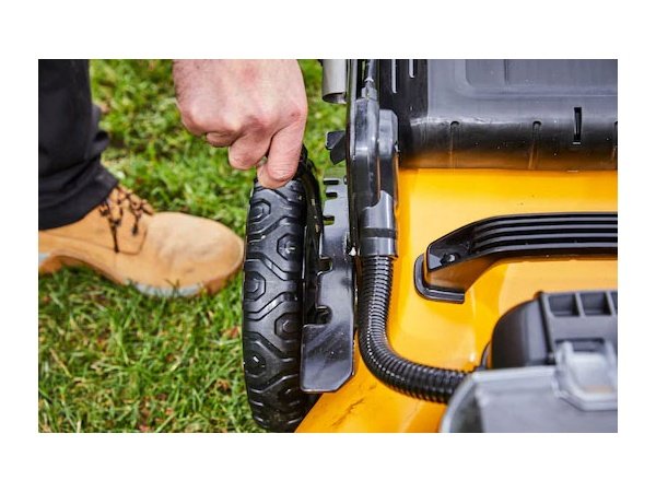 Dewalt plæneklipper