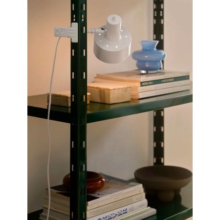 Nordlux Matis klemspot i hvid. Billedet viser produktet med hvid baggrund.