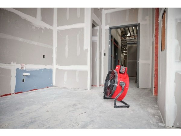 Milwaukee ventilator