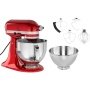 KitchenAid Artisan køkkenmaskine 5KSM175PSECA i rød metallic med tilbehør. Billedet viser køkkenmaskine og tilbehør.